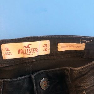 Black Low Rise Hollister Skinny Jeans